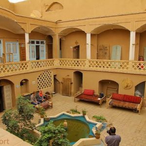 اقامتگاه بوم‌گردی
